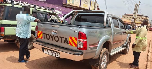 A picture of Toyota Hilux 0700327795