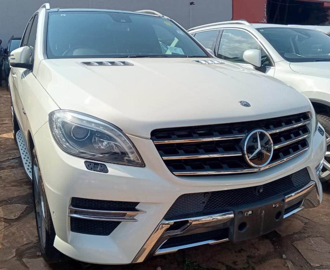 A picture of 2014 Mercedes Benz ML350 4matic0709446672 0765424123