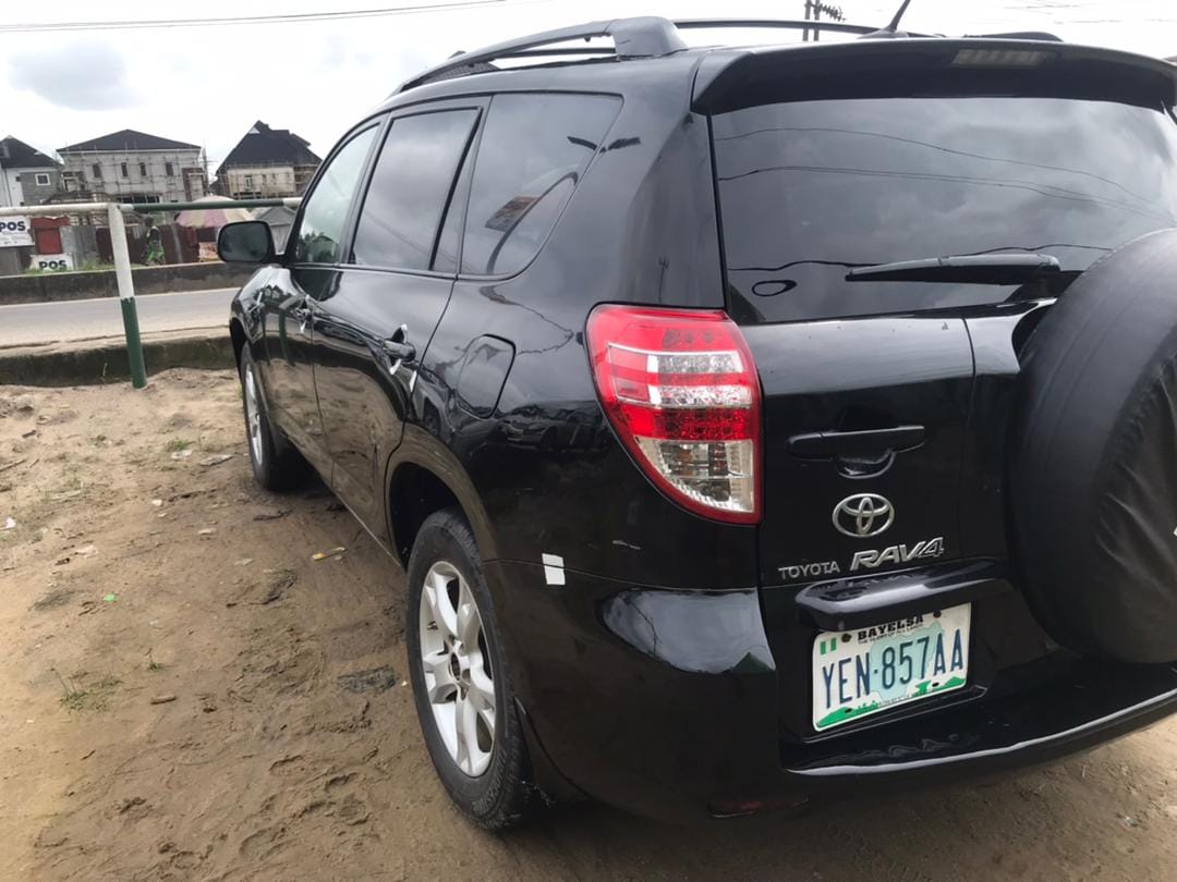 A picture of Toyota RAV4