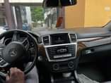 A picture of  Distress1st body 2013ML350 Benz used carefully used wit untampered