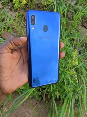 samsung a20