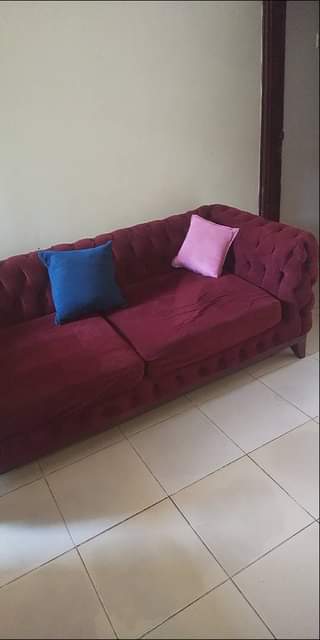 A picture of Sofa set for sale