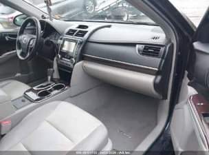 A picture of Toks and Total accident free Toyota camry xle 2013 model
