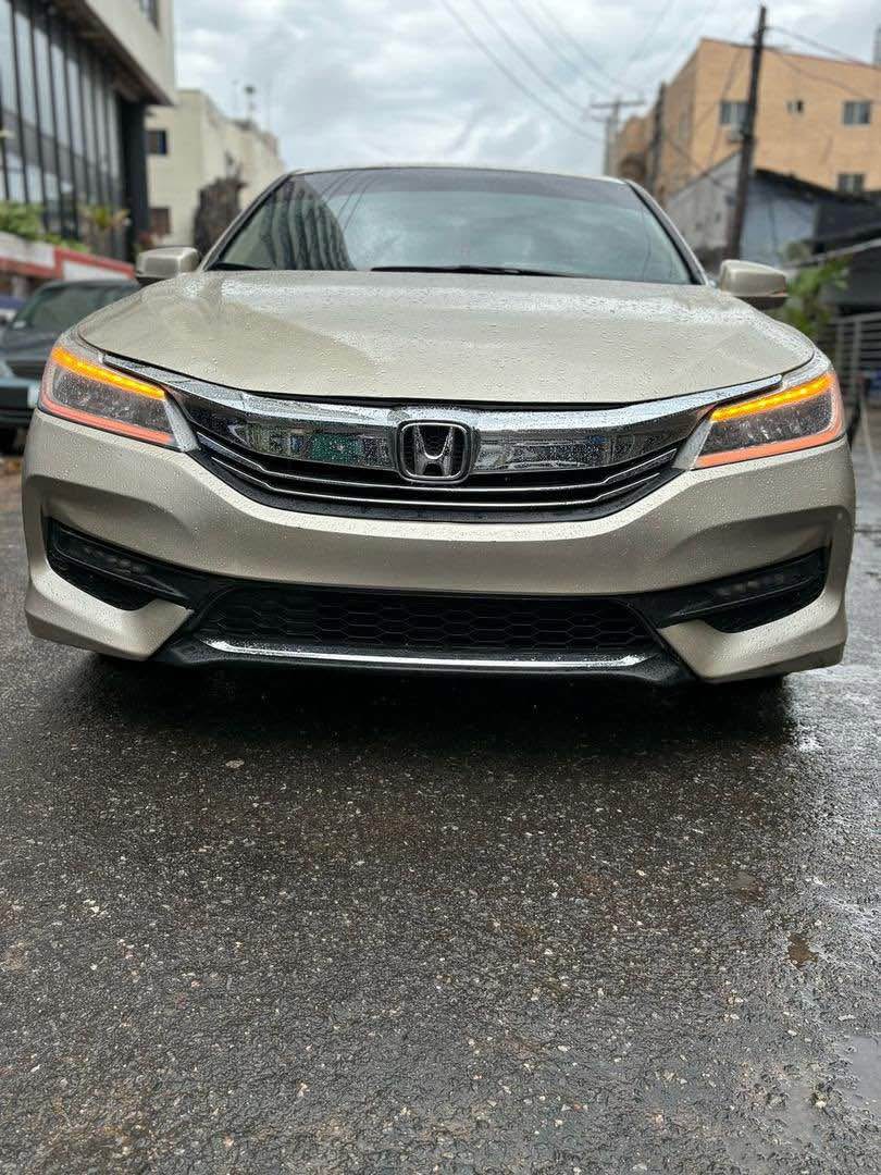 A picture of Top Quality Cars for Sale Inspection Nationwide Delivery