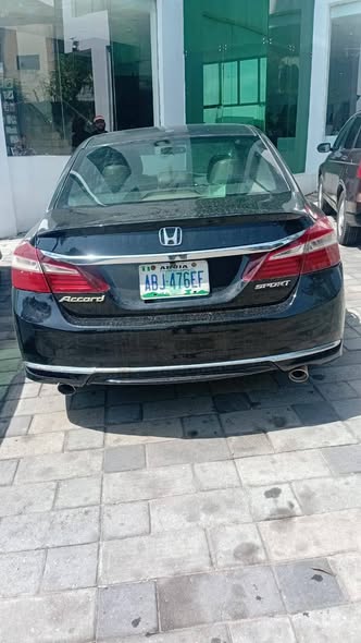 A picture of Car