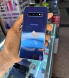 A picture of Samsung galaxy 10