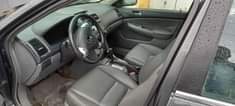 A picture of Honda Eod 2004 Grey color bur and drive chilling ac