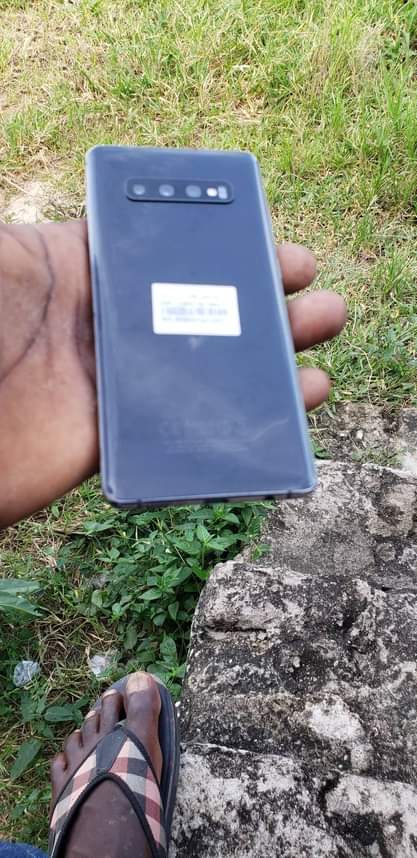 samsung s10
