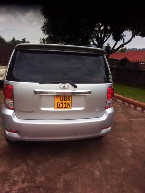 A picture of Toyota LUMIOUN