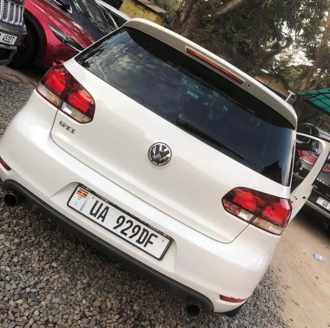 A picture of Volkswagen Golf GTi