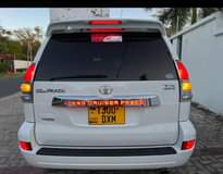 A picture of TOYOTA LAND CRUISER PRADO BEI MILIONI 55