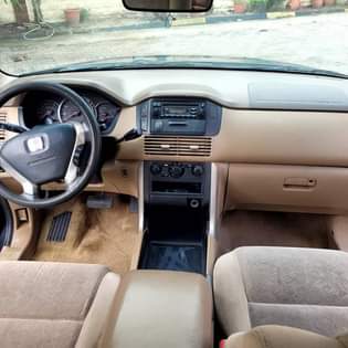 A picture of Honda pilot
