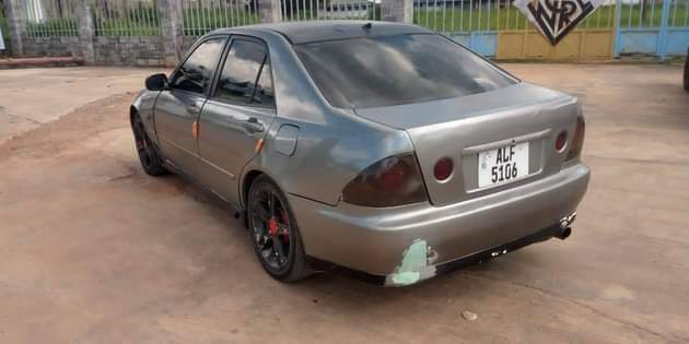 used toyota altezza