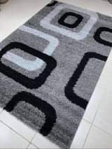 A picture of Shaggy carpets