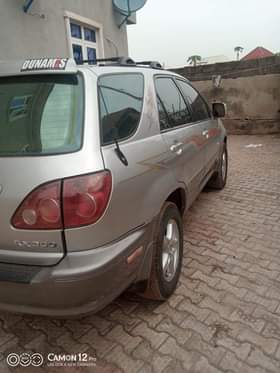A picture of Super clean registered Lexus Rx300 2001 model available for sale