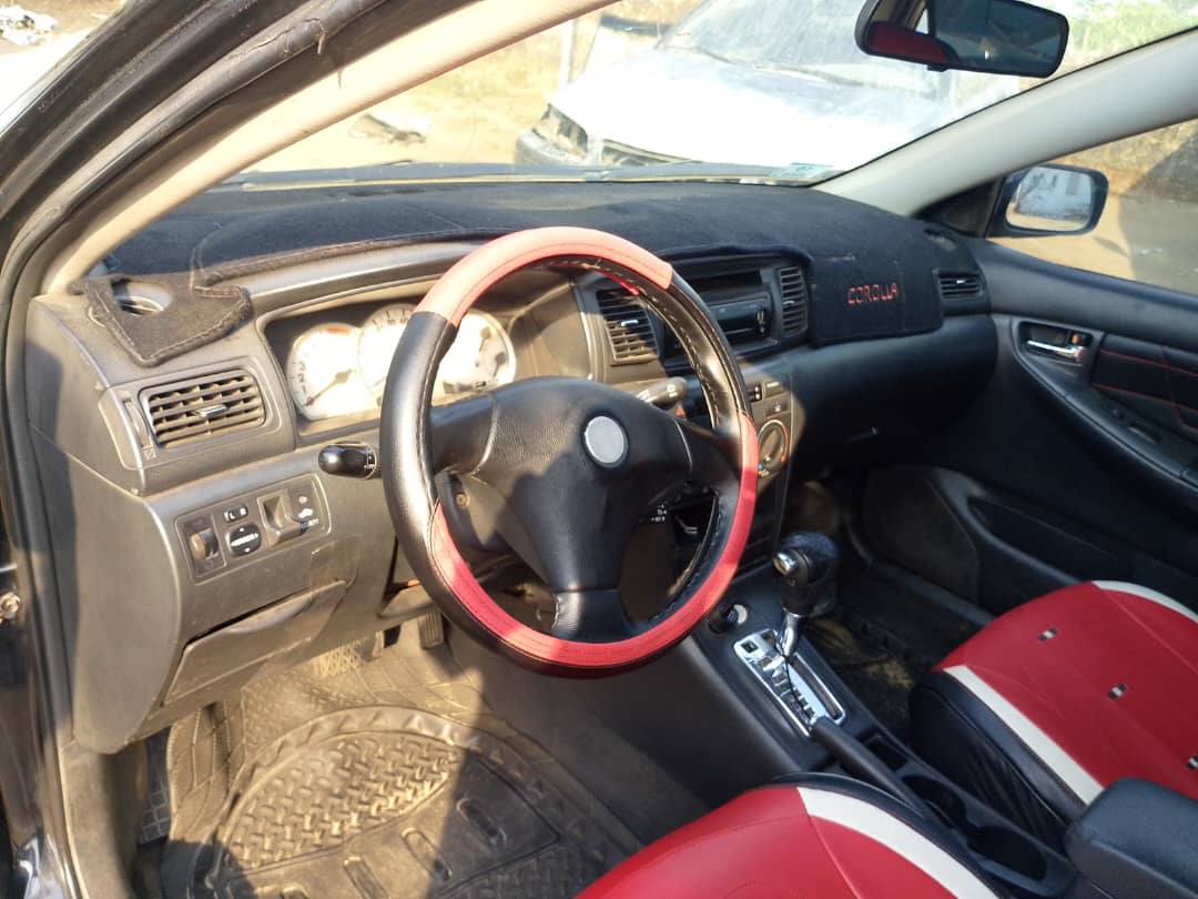 A picture of Toyota corolla