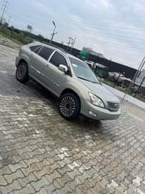 A picture of Lexus RX350