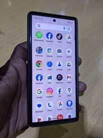 A picture of Pixel 6
