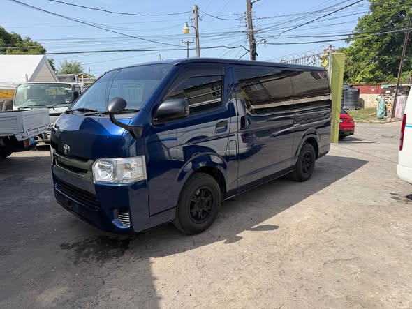used toyota hiace