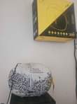 A picture of T8 w king Bluetooth speaker