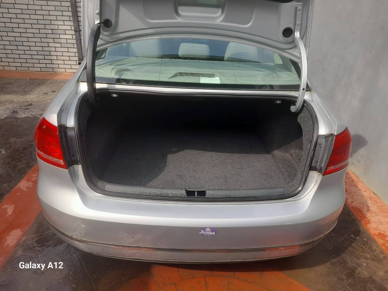 A picture of Passat SE 2012