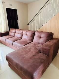 classifieds/furniture sofas