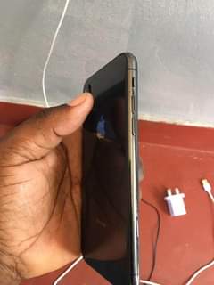 A picture of iphone x gb 64 no face no trutone