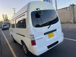 A picture of Nissan caravan QR25