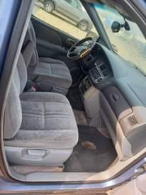 A picture of 2002 Toyota Sienna Le