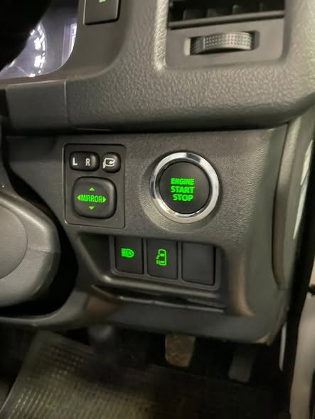 A picture of TOYOTA DRONE HIGH SUPER GL ROOF MODEL 2024 1GD 2