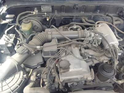 A picture of Toyota hilux gari kali sana zaidi ya namba E