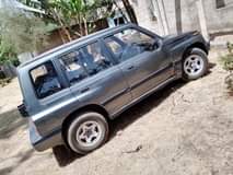 suzuki escudo
