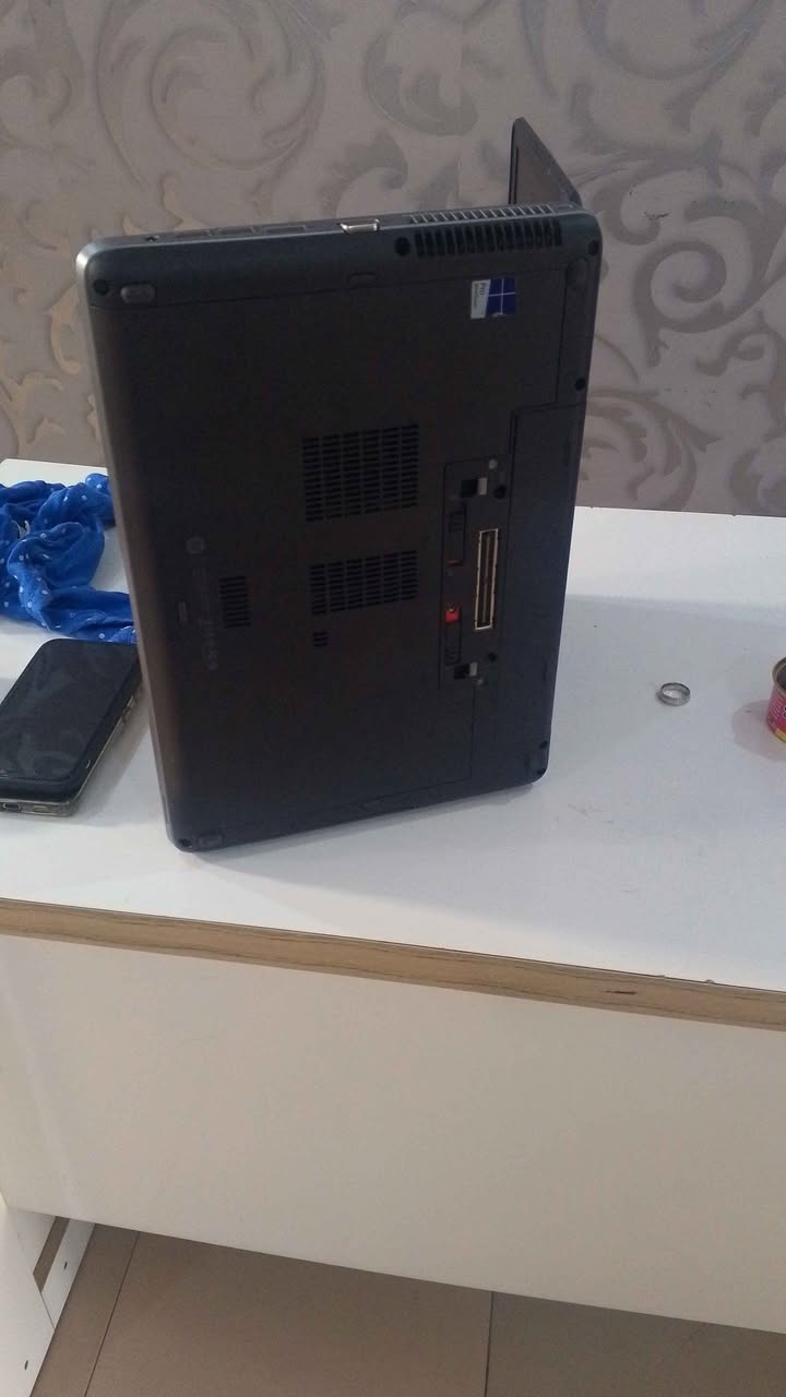 A picture of HP Window 11 Core i5 vPro 8gig ram 256gig rom