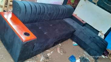 A picture of sofaset