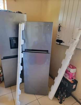classifieds/fridges