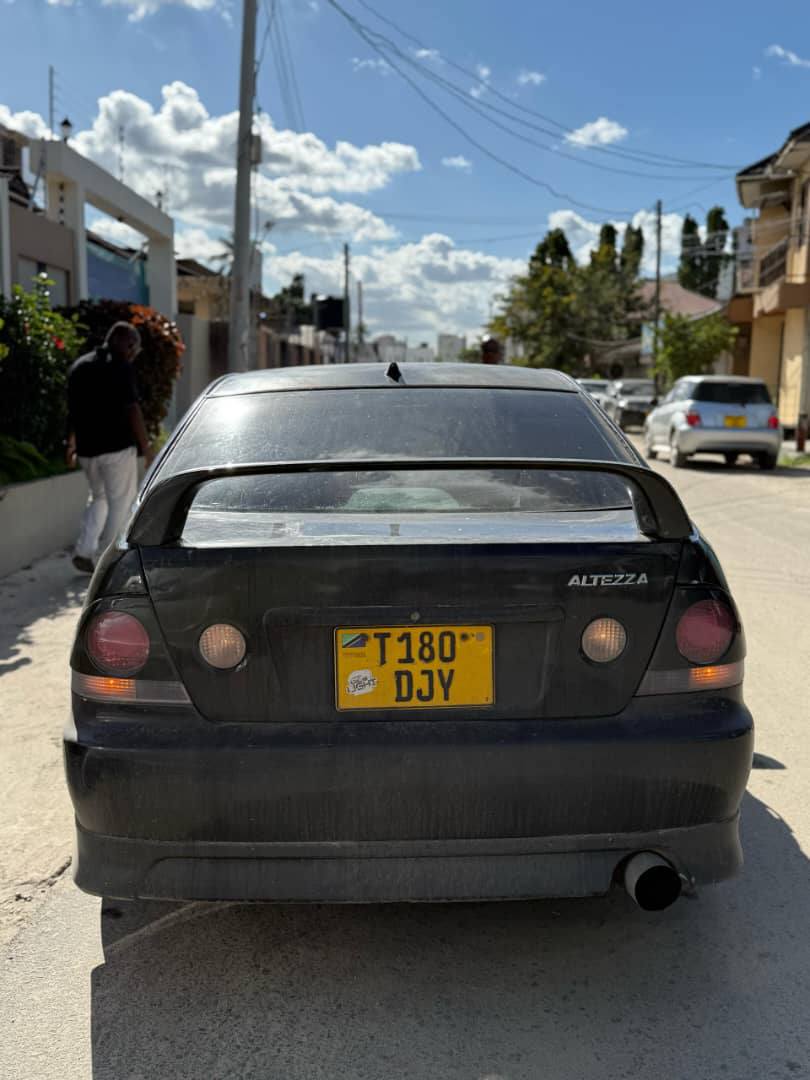 A picture of Toyota Alteza