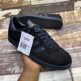 A picture of Adidas GAZELLE