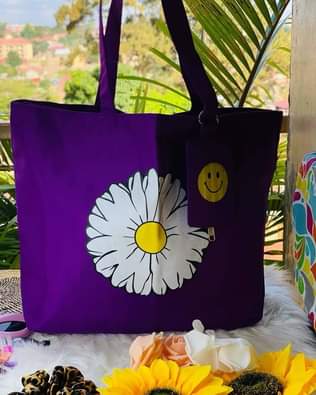 A picture of Lady s bags