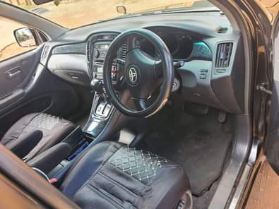 A picture of Kluger...2.4cc...UBD...on....sale...at....24.5m...negotiable For.......... more............brands...........of...........cars............boss whatapp...........0702072436..............OR............0787695021 price....24m.. negotiable