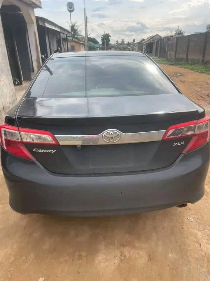 A picture of 2013 Toyota Camry XLE 2013