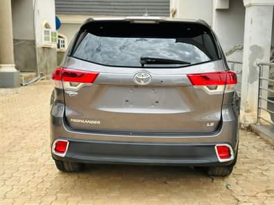 A picture of 2015 highlander first body price 24 6M Location Abuja