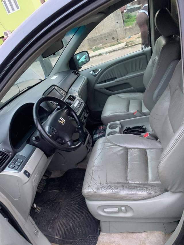 A picture of 2007 Honda Odyssey Hatchback