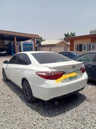 A picture of 2016 Toyota Camry with reverse camera screen Untampered engine and