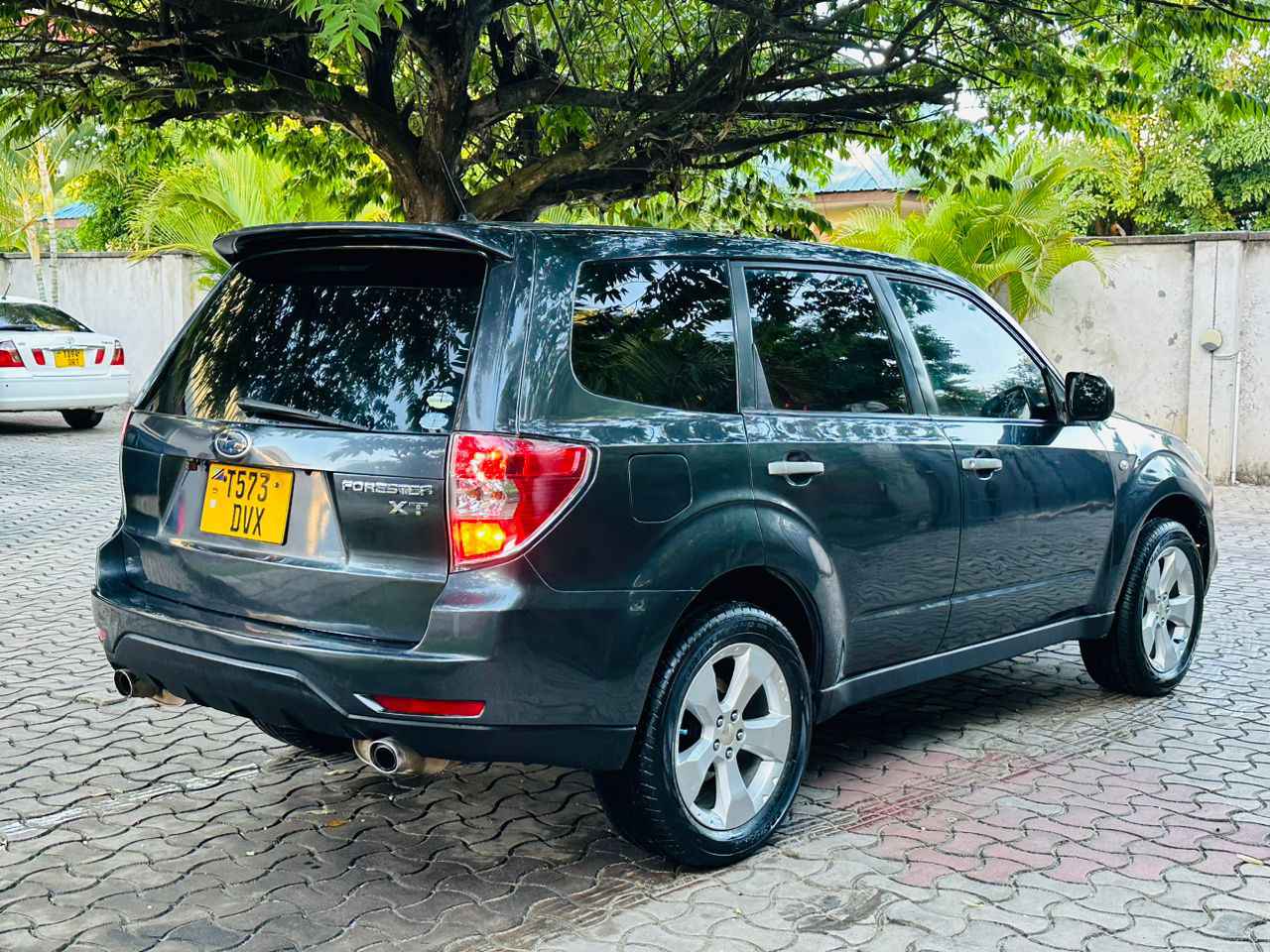 A picture of SUBARU FORESTER