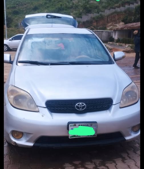 A picture of Toyota matrix