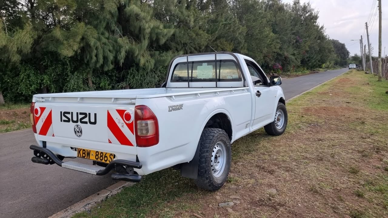 isuzu dmax