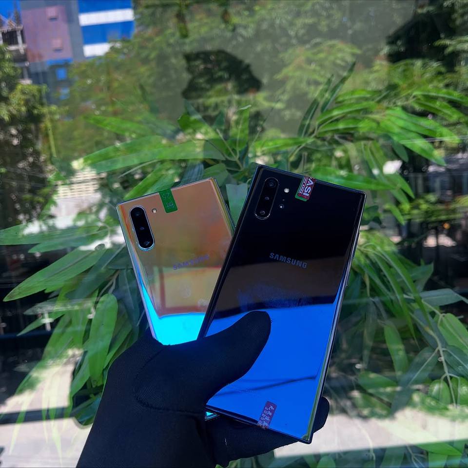 A picture of Samsung note 10 plus
