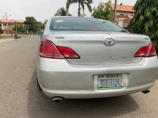 A picture of 2008 Toyota Avalon