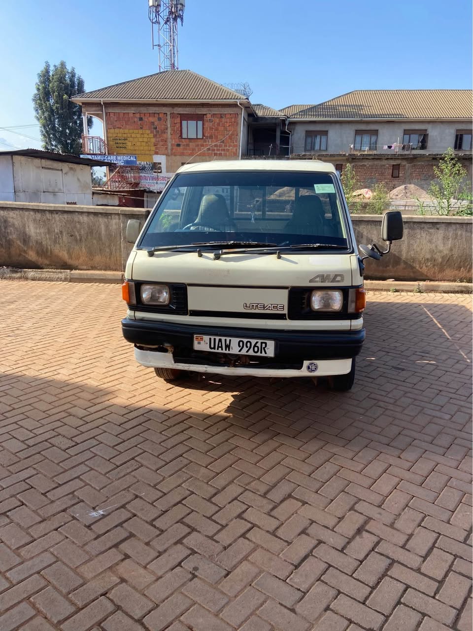 A picture of Toyota liteace townace