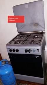 A picture of MOVING SALE 0781882557 FOR PICK UP